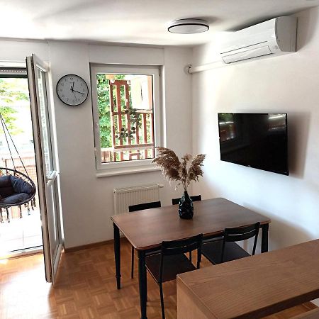City Nest Apartment Кобарид Экстерьер фото