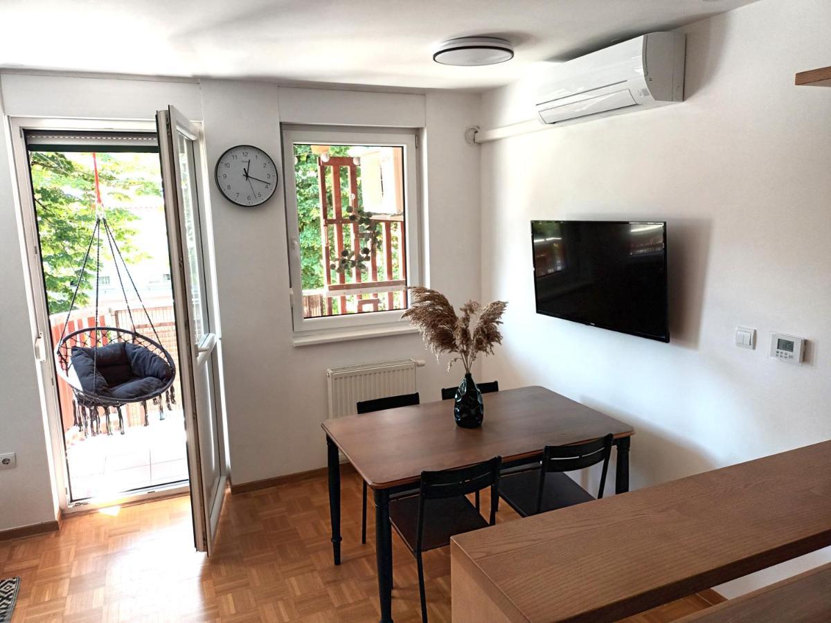 City Nest Apartment Кобарид Экстерьер фото