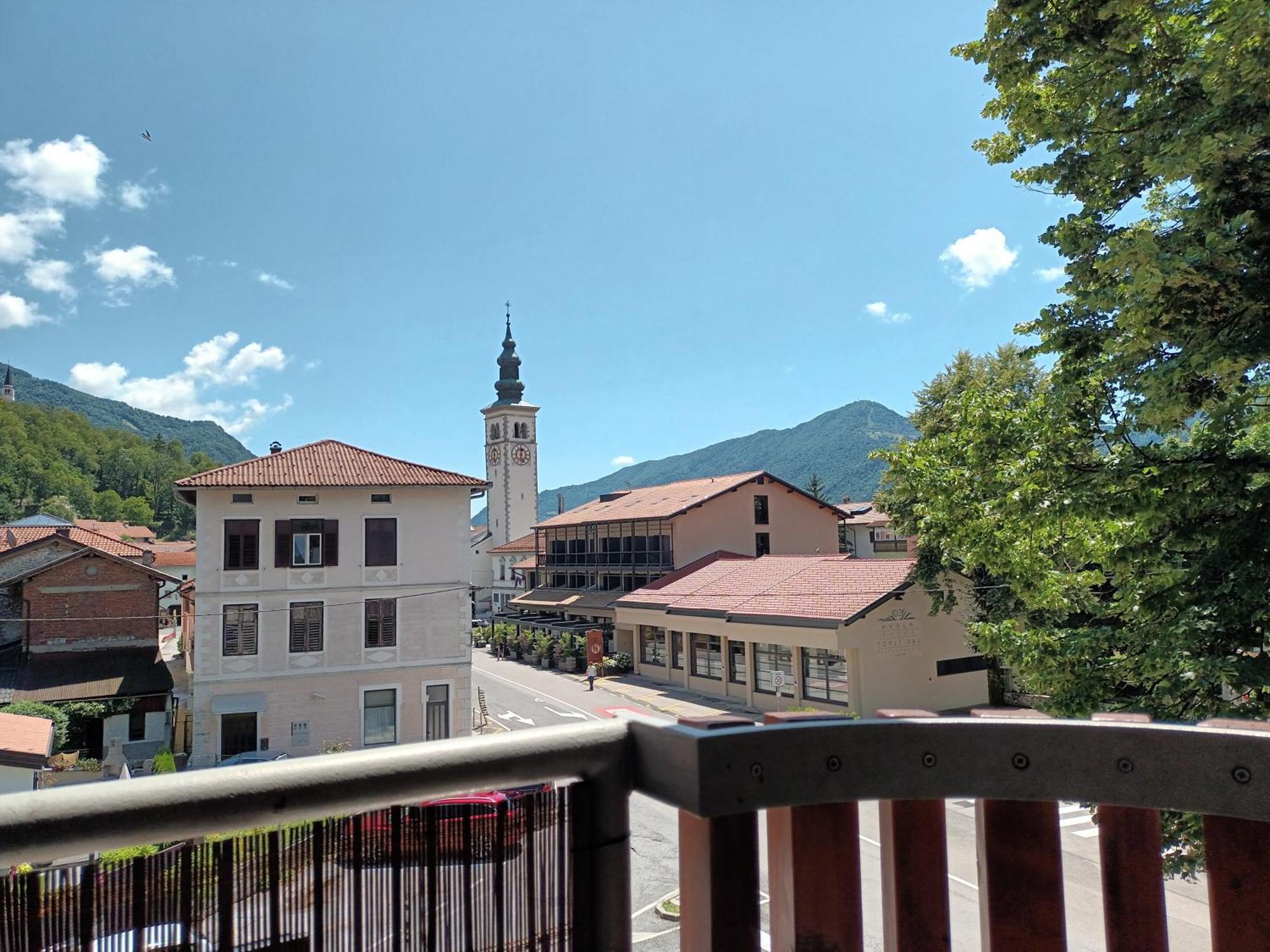City Nest Apartment Кобарид Экстерьер фото